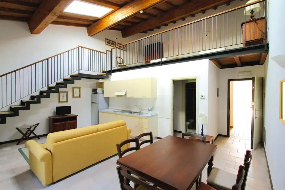 Apartment With Balcony in Poggio All'agnello