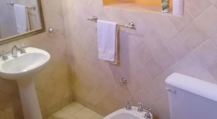 Killari Hotel