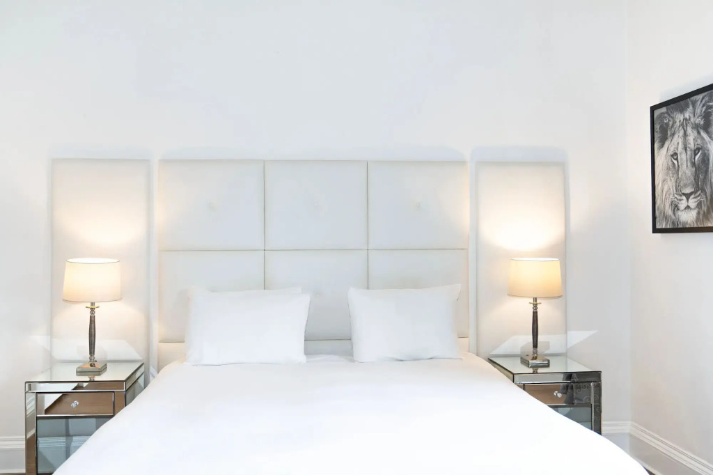 Hanover 71 Suites