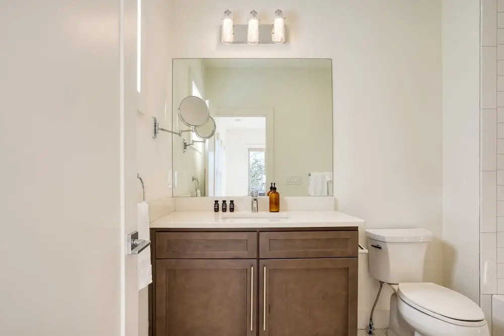 Springsteen by Avantstay Stylish Townhouse in Nashville!