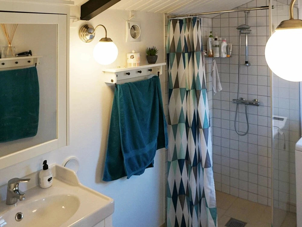 Enticing Holiday Home in Hovedstaden near Sea