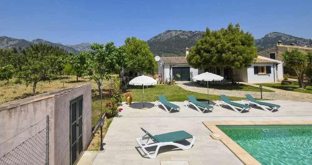 Country House in Selva With Private Pool