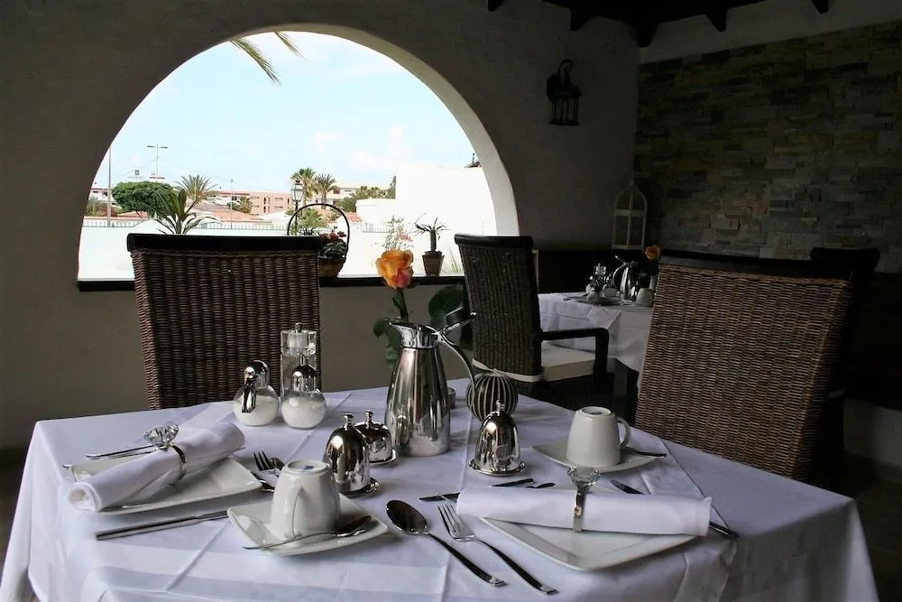 Birdcage Gay Men Resort and Lifestyle Hotel