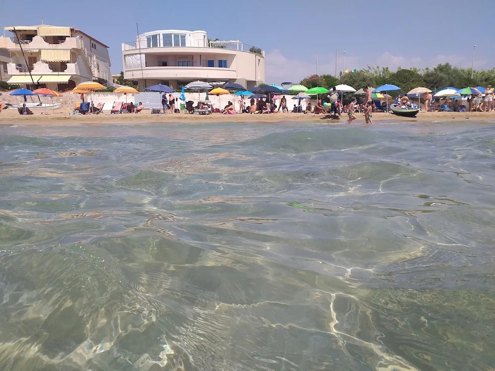 Villa Giorgia Mare, Natura, Sole, Colori E Sapori