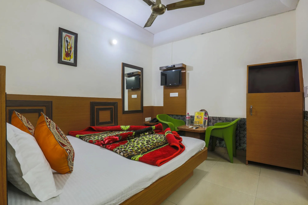Hotel Sweet Home DX I Nearby New Delhi Railway Station