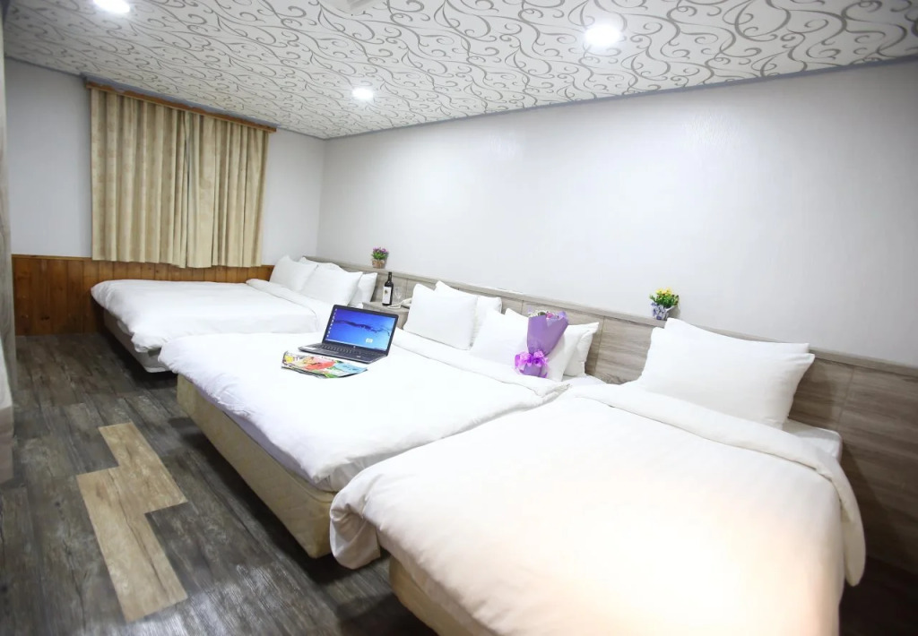 Funhouse Hsinchu