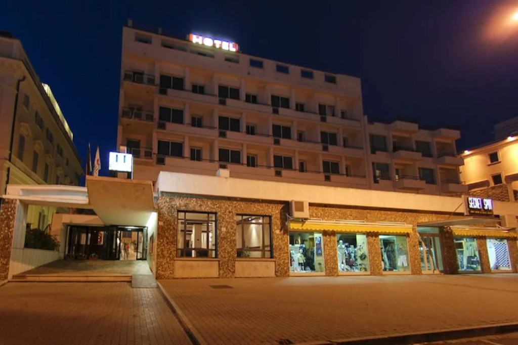 Hotel Mediterraneo