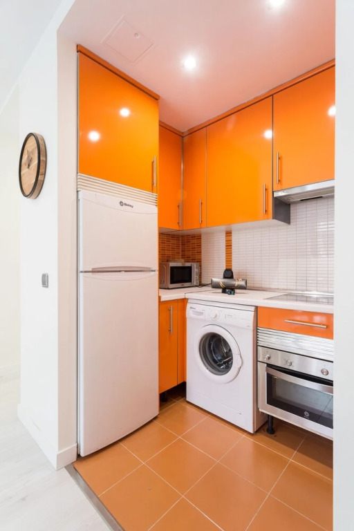 Отель limehome Madrid Calle de la Paloma