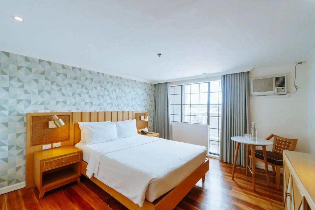 Sugarland Hotel