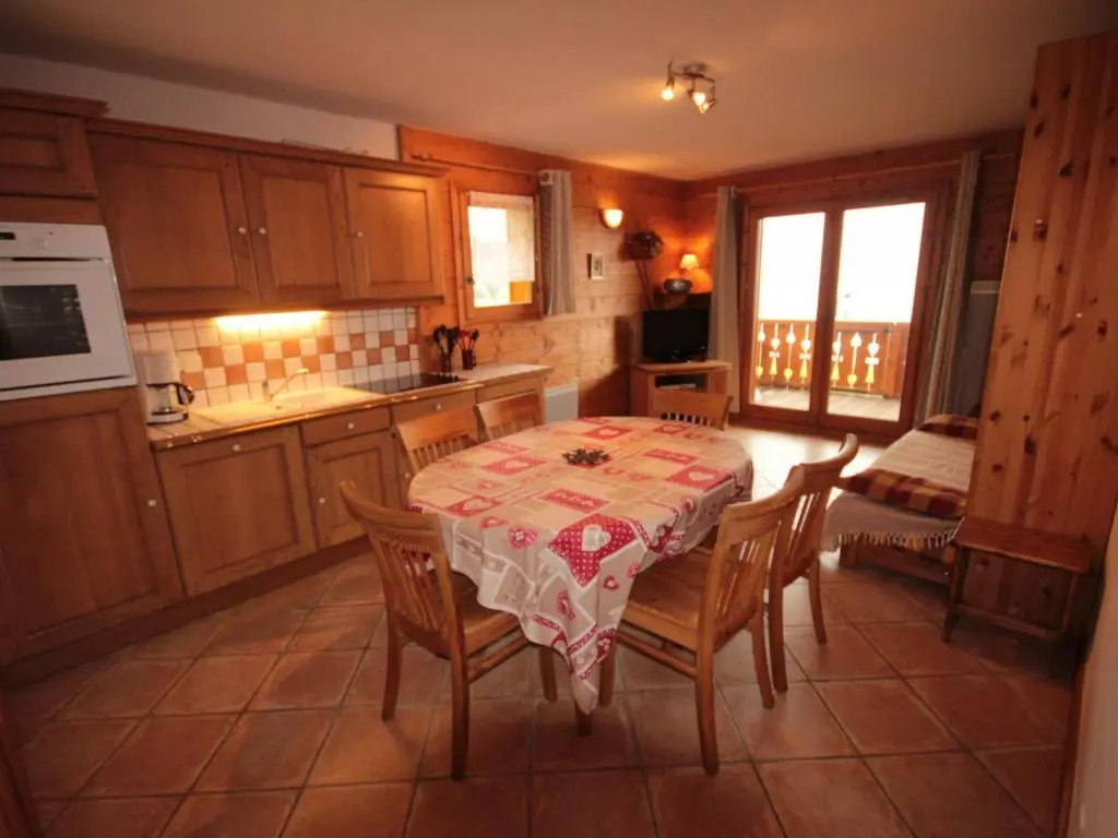 Charmant T3 avec garage et animaux acceptés - FR-1-293-254