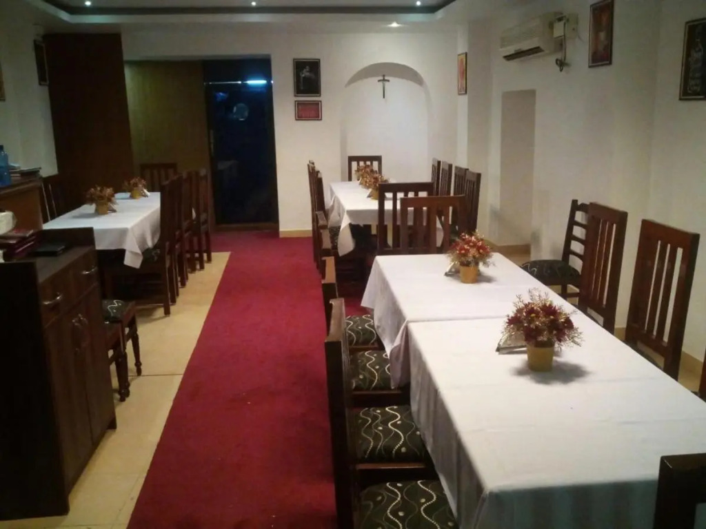 Creek Hotel - Panaji