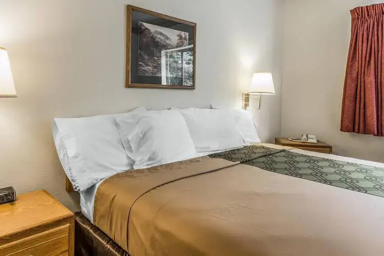 Rodeway Inn