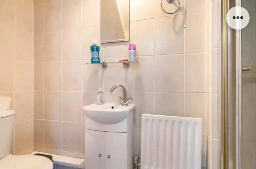 4bed Castle in Medway Free Sports Channel Parking