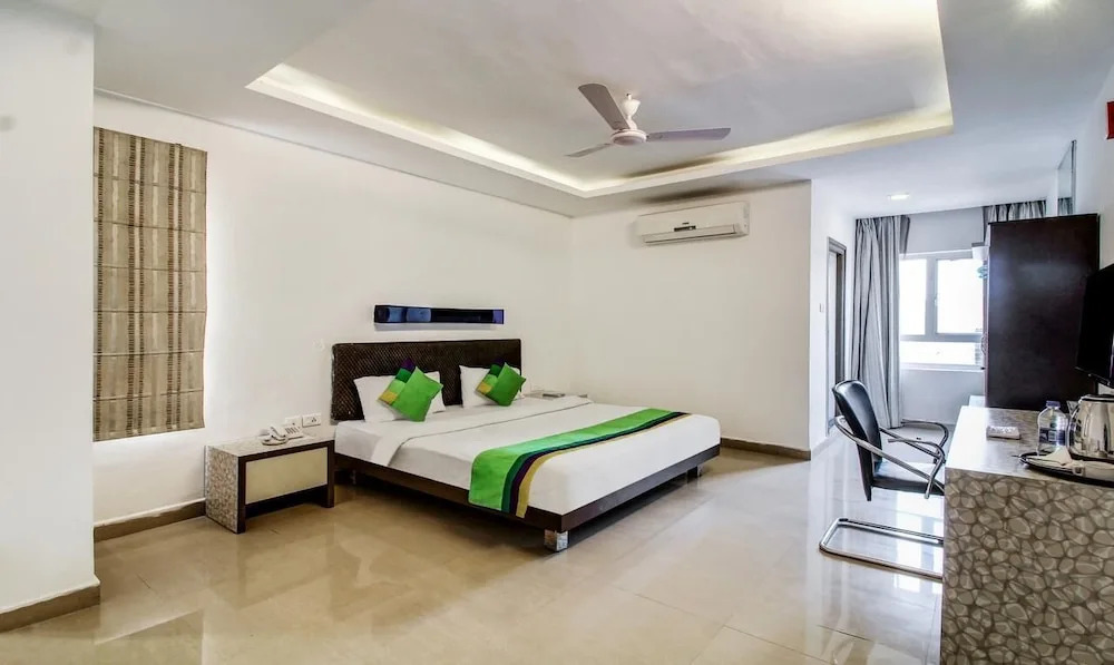 Hotel The Conclave
