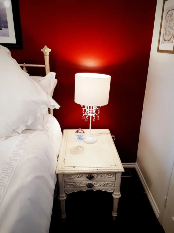 The Tartan House B & B