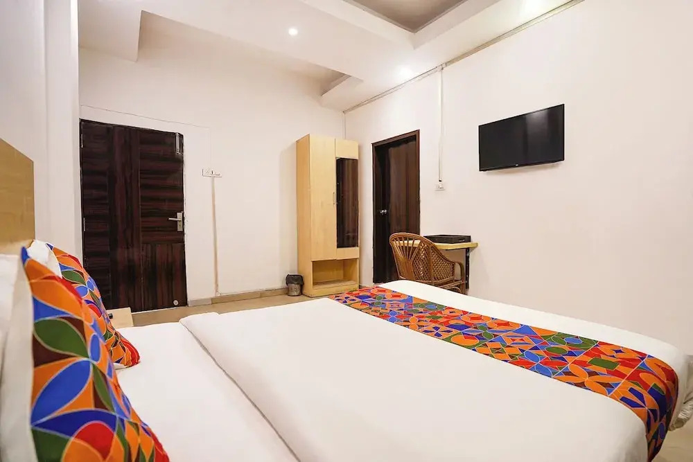 Via Prime Inn