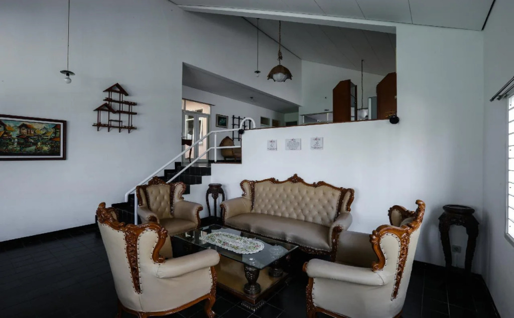 Cisitu Valley Villa By OYO Rooms