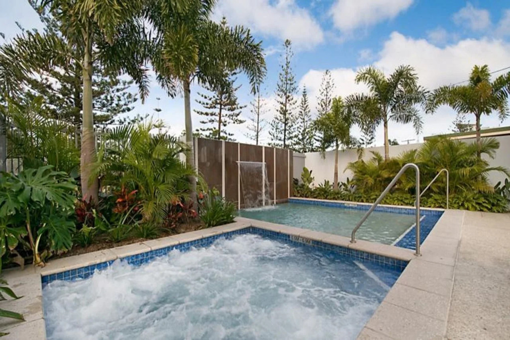 Ocean Pacific Resort - Official