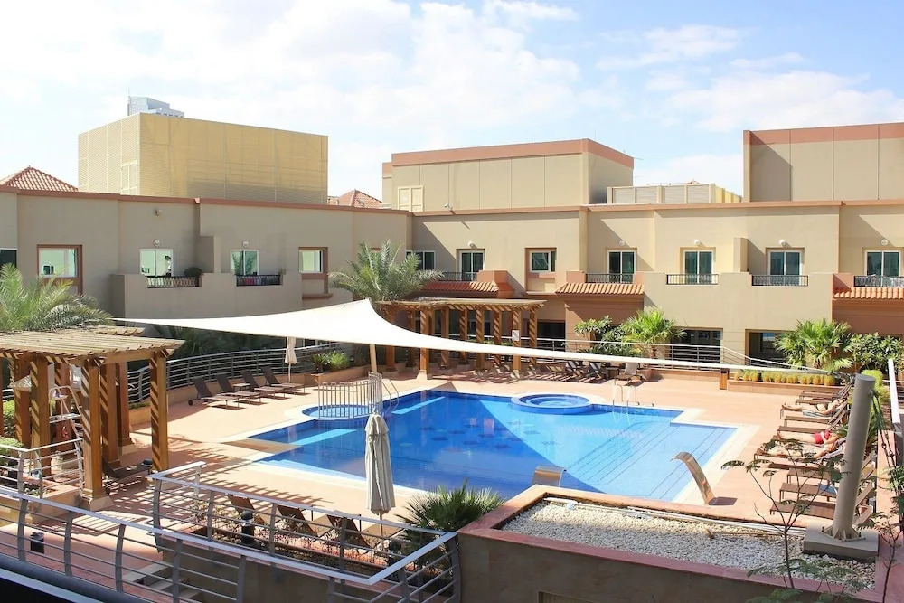 New Arabian Holiday Homes- IMPERIAL JVT