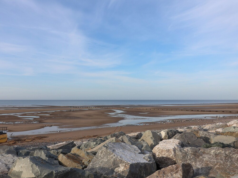 Golden Sands Kinmel Bay - 20528