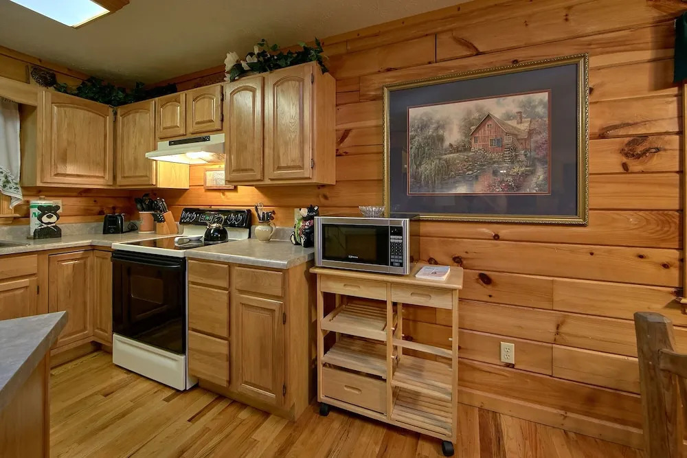 Sweet Mountain Laurel 403 - Four Bedroom Cabin