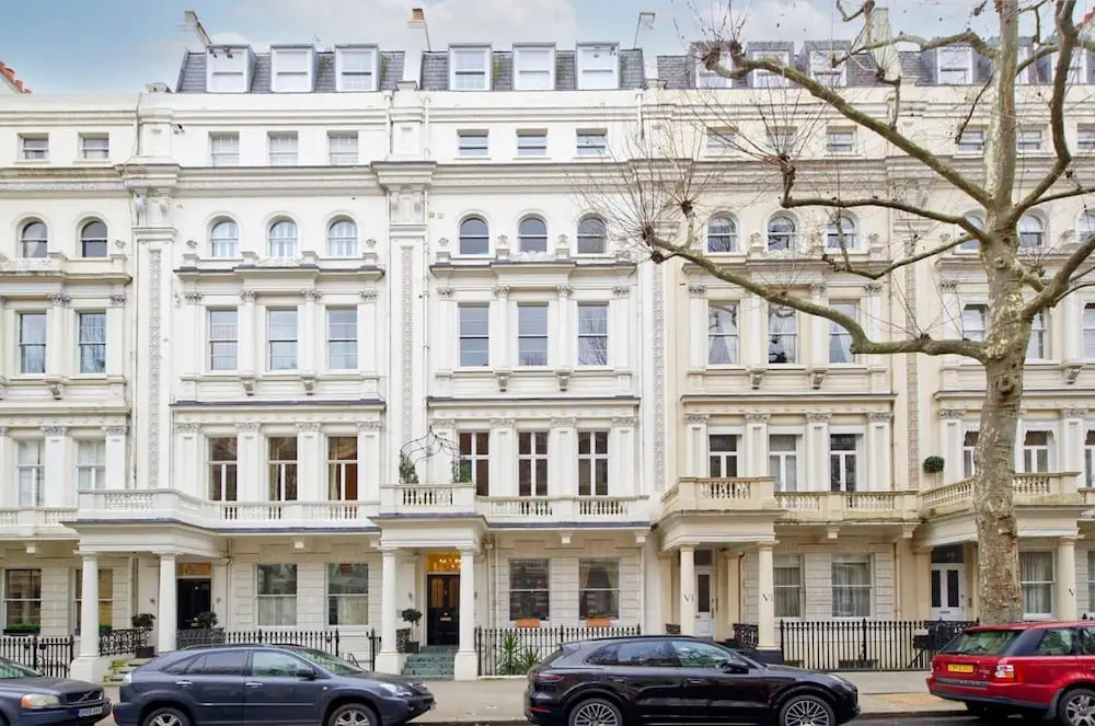 Grand 2 Bedroom Flat Kensington