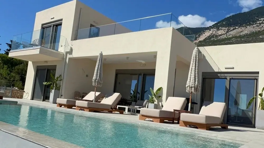 Seaview Serenity Villa in Kefalonia