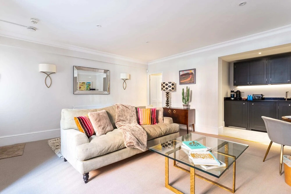 Wonderful Chelsea Apartment