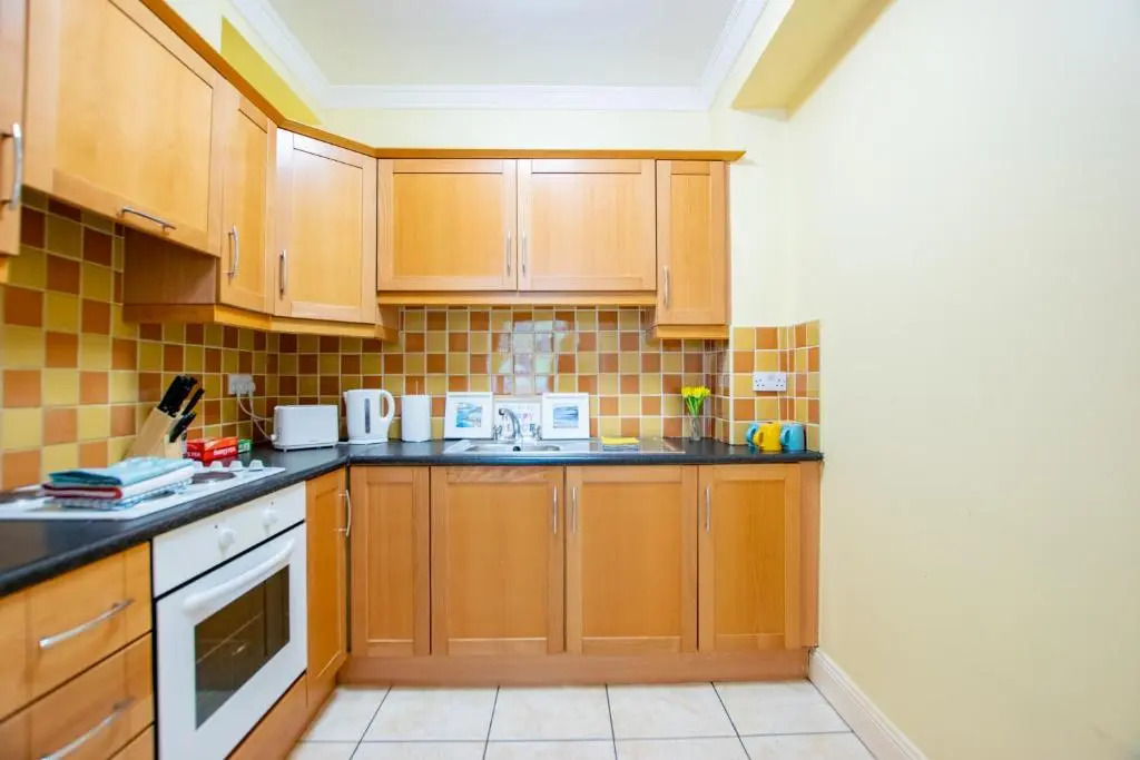Gort Na Coiribe 4 Bedroom Duplex, by Shortstays