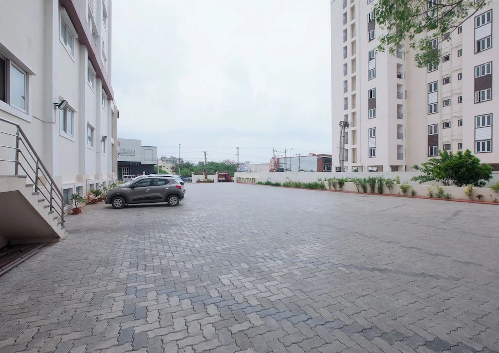 Manjhi Residency