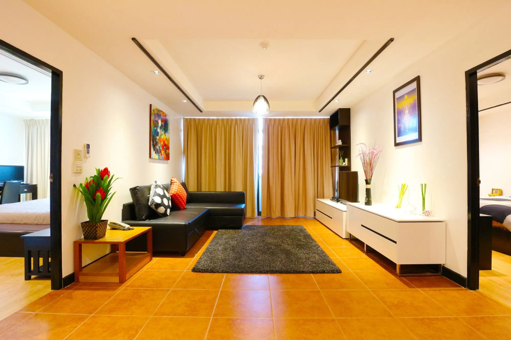 Serena Sathorn Suites