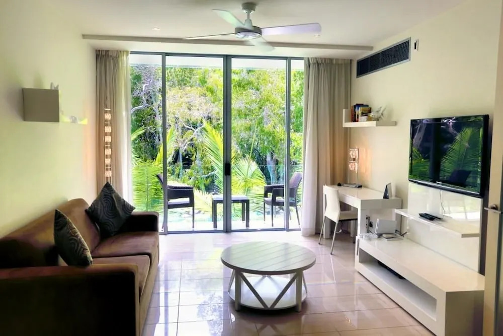 Elysium Private Apartments at The Drift Resort