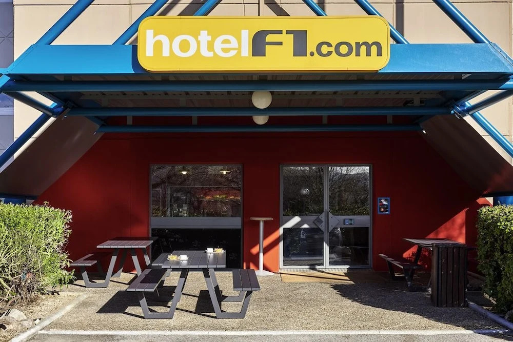 hotelF1 Calais Coquelles
