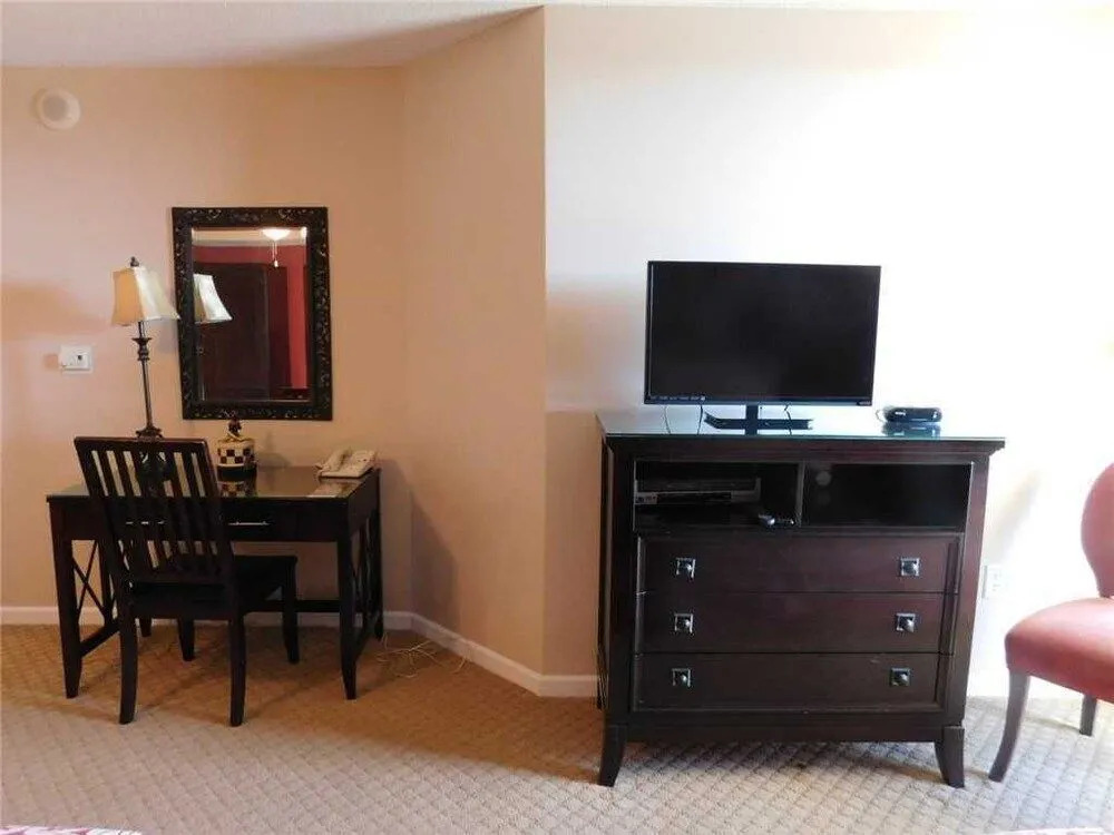 Yacht Club #3-401 - 3 Br Condo
