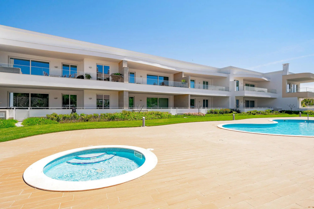 3 Bed Apartment in Lagos