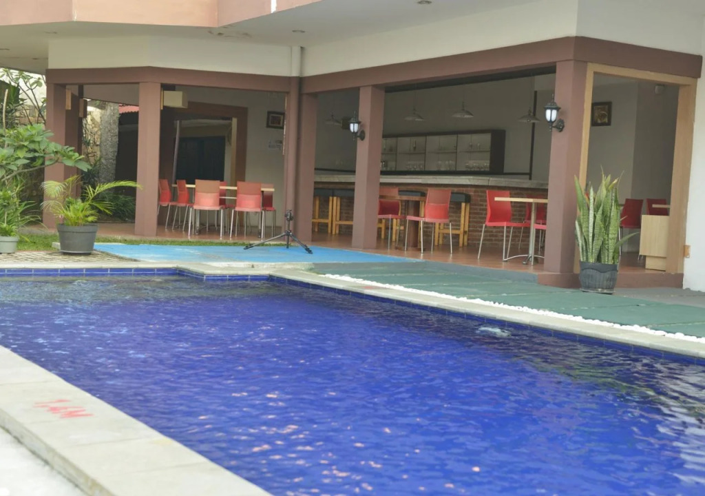 The Naripan Hotel