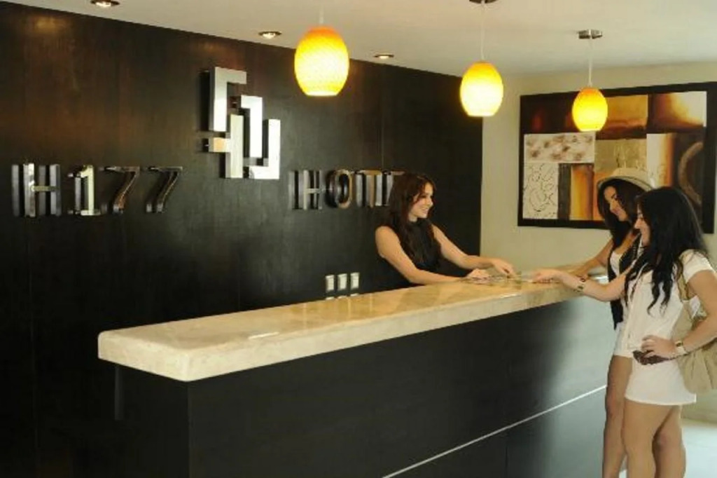 H177 Hotel