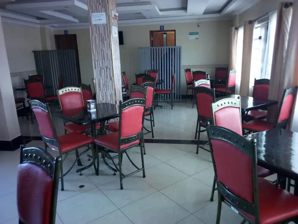 Jax Safari Hotel