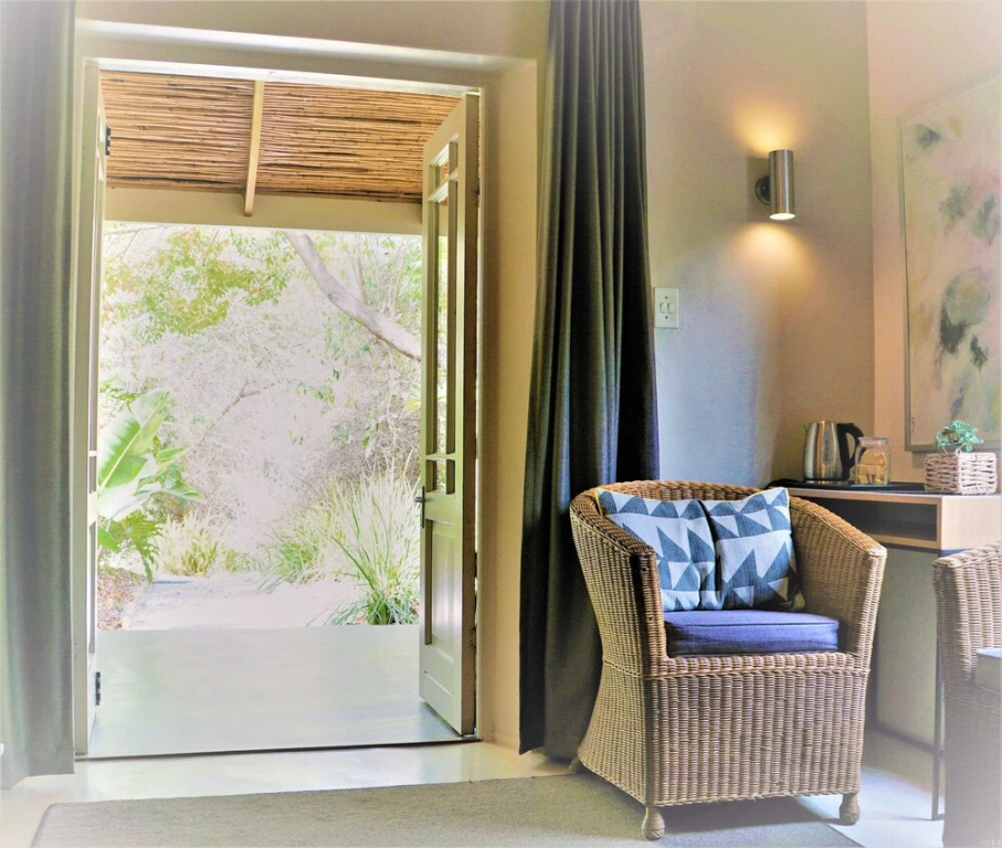 Swellendam Country Lodge - Guest House - B&B