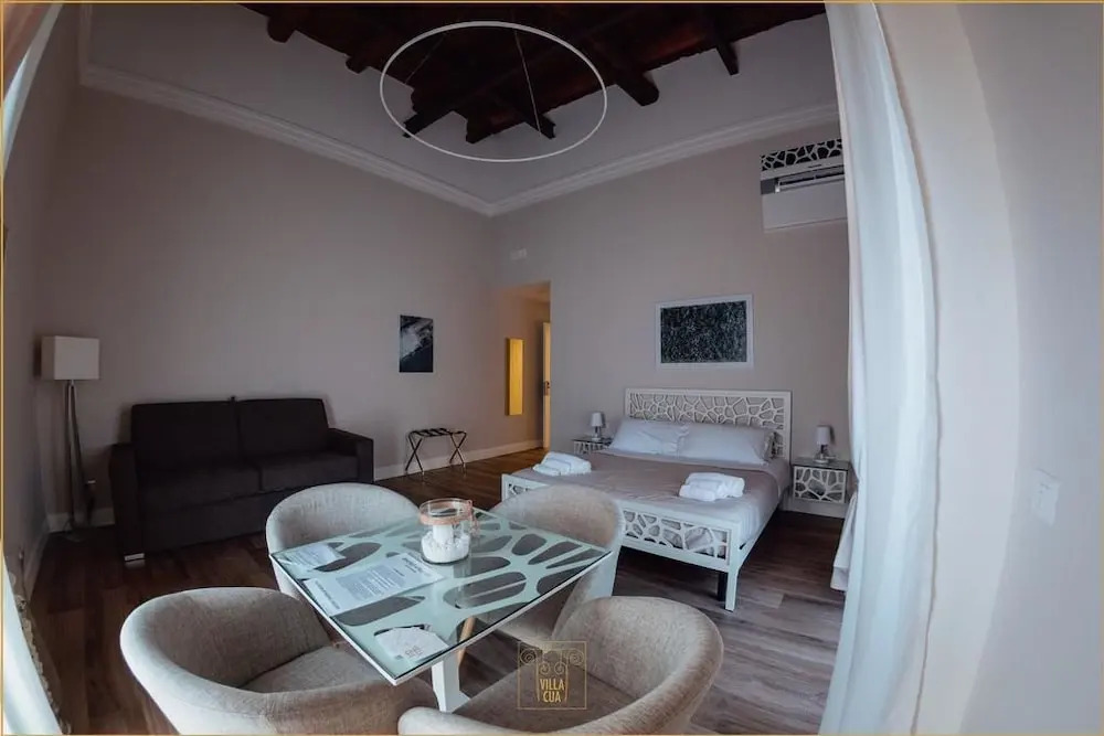 Villa Cua
