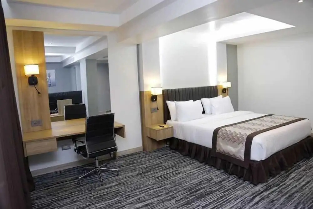 Golden Tulip Lekki