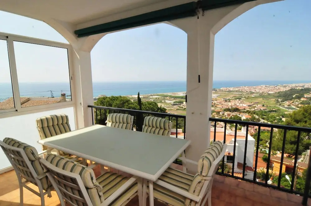 HomeHolidaysRentals Alma - Costa BCN
