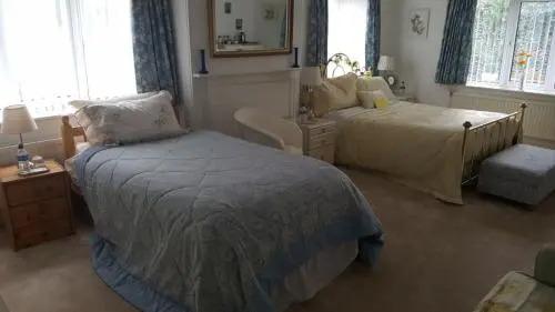 Stonelands House