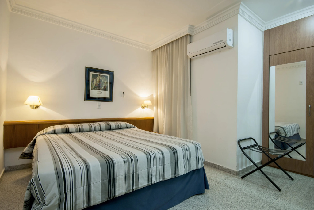 Hotel Bandeirantes