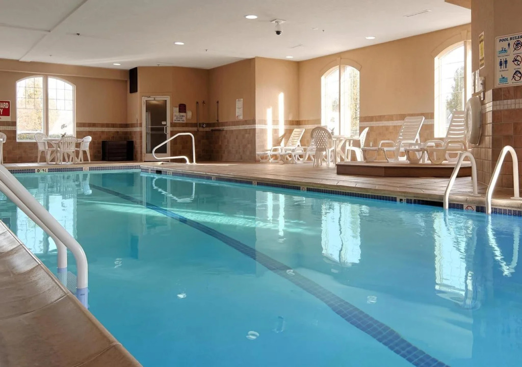 Homestead Lodge Apart Hotel