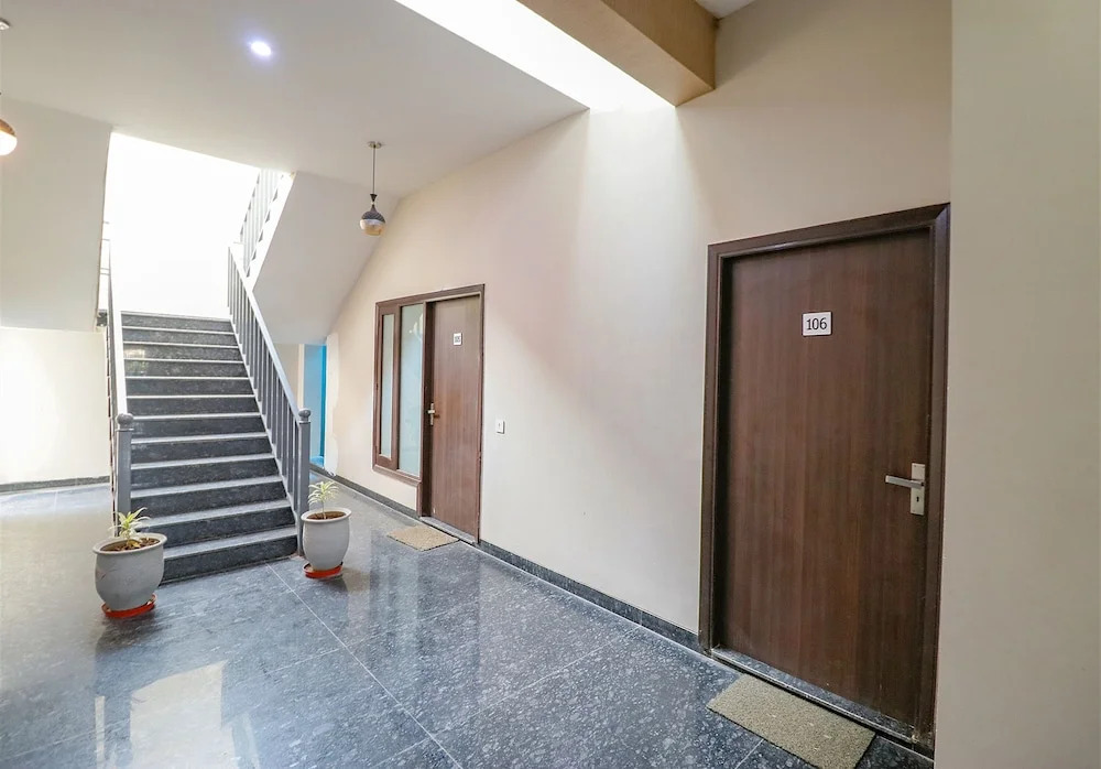 K9 Regency by OYO Rooms