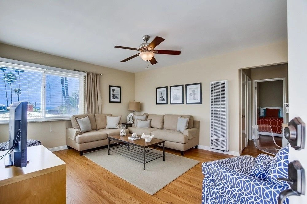 Pacific Shores I 2 Bedrooms 1 Bathroom Condo