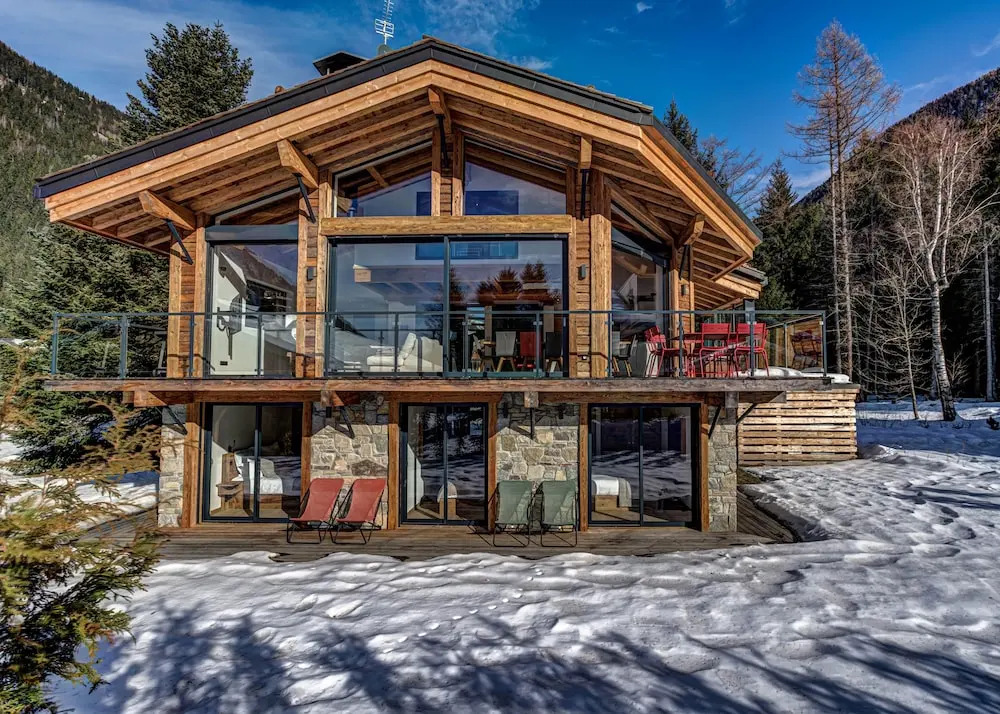 Chalet Red Fox