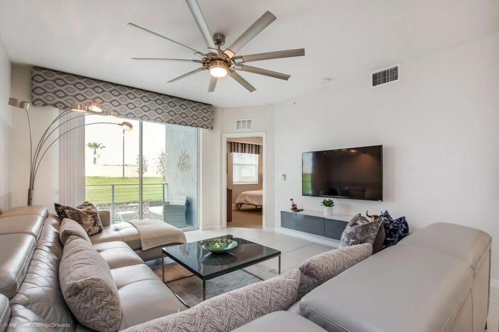 4741ct Unit101 Amazing Story Lake Brand New Condo 2 Bedroom Townhouse by Redawning
