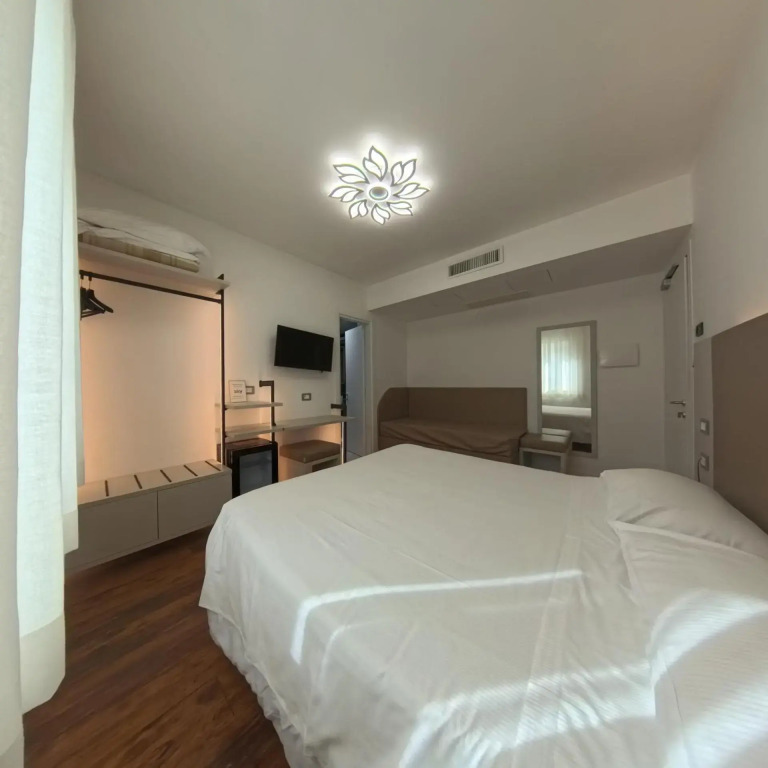 Hotel Aurora